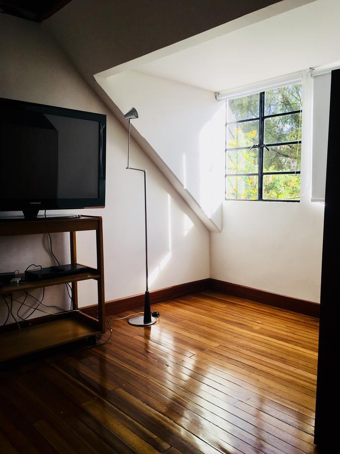 House For Groups - The Hostel Project Bogota Exterior photo